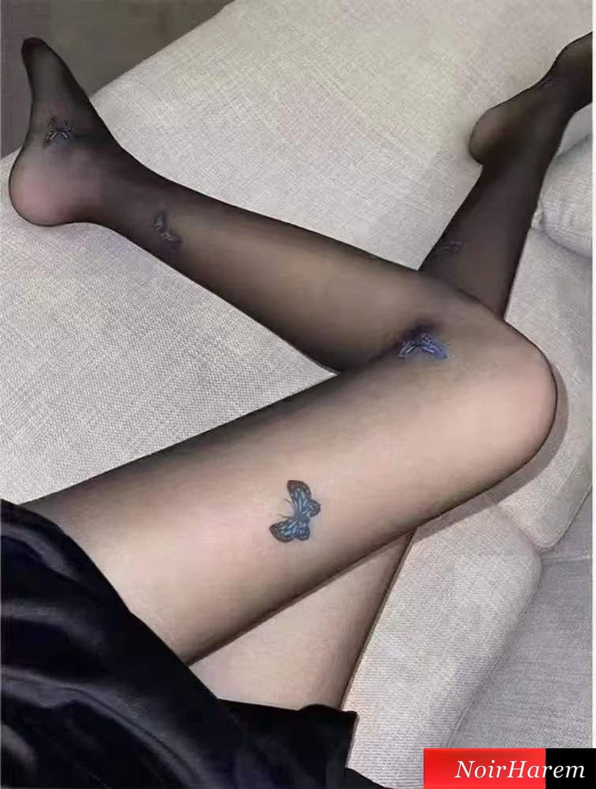 ZhuLi-朱莉 — 1