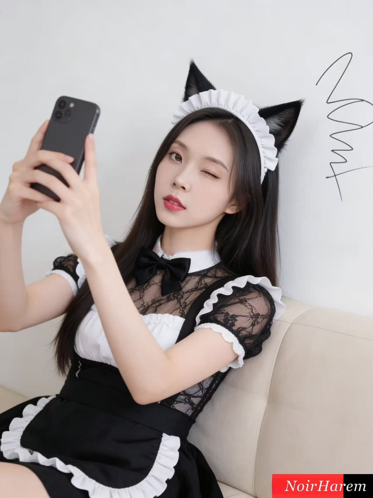 JingJing-晶晶 — 1